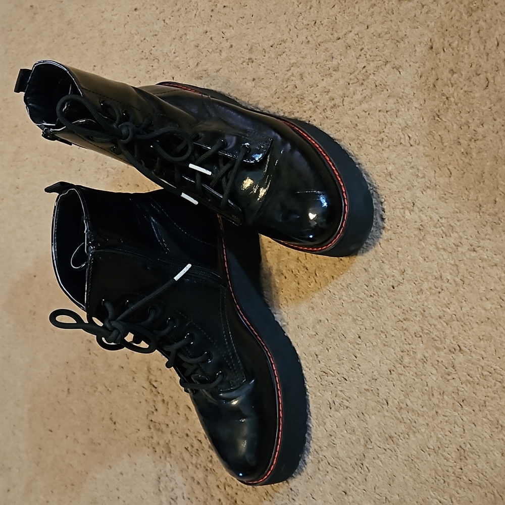 Steve Madden platform boots